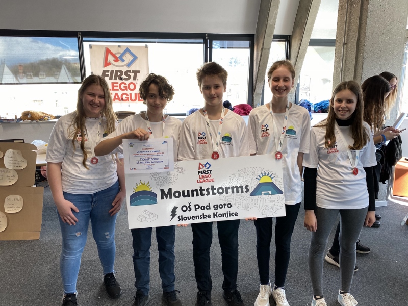 FLL ekipa uspešno v finale odprtega državnega prvenstva regije Adria